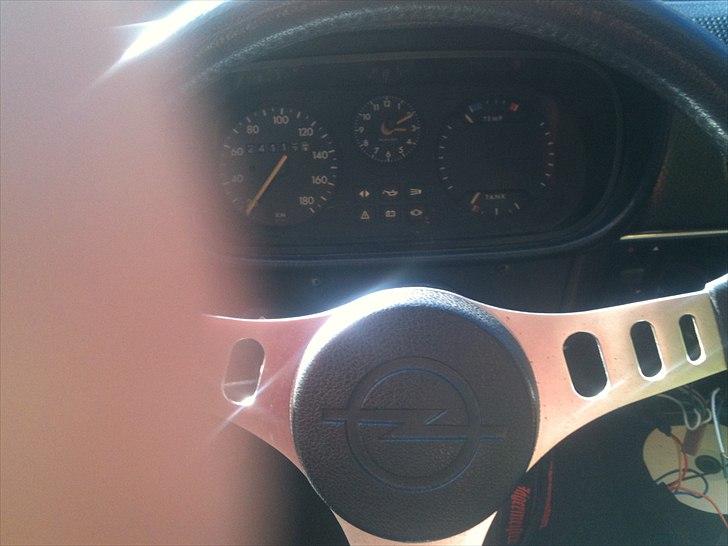 Opel kadett c billede 8