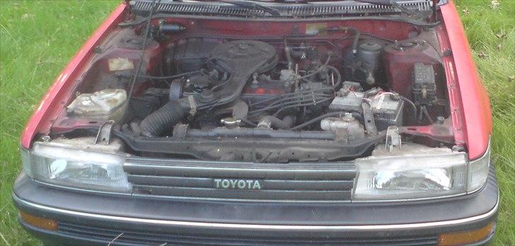 Toyota Corolla 1.3 XL SOLGT!! billede 9