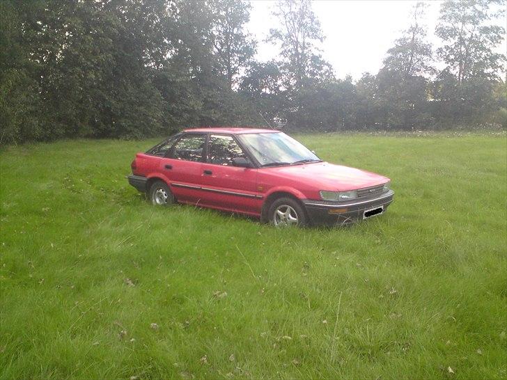 Toyota Corolla 1.3 XL SOLGT!! billede 12