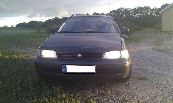 Toyota Carina E ***SOLGT*** billede 2