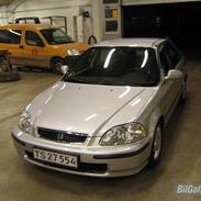 Honda Civic Vti (Solgt)