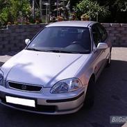 Honda Civic Vti (Solgt)