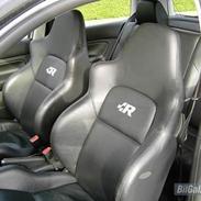 VW R32 V6 4-motion Solgt!