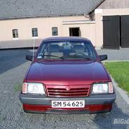 Opel Ascona