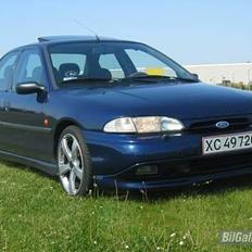 Ford Mondeo 2,0i 16v - SOLGT