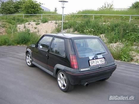 Renault 5 GT TURBO *solgt* - juni2005  billede 4