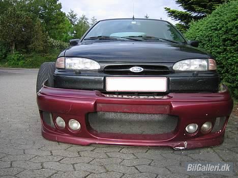 Ford mondeo (solgt) billede 2