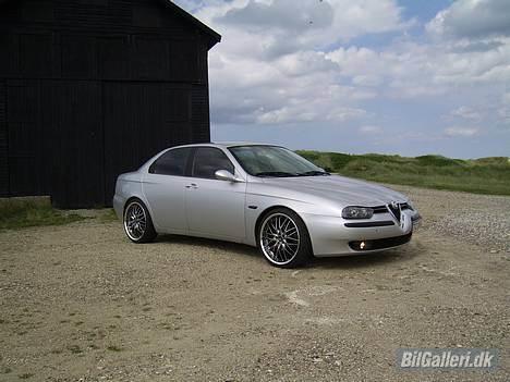 Alfa Romeo 156 SOLGT billede 1