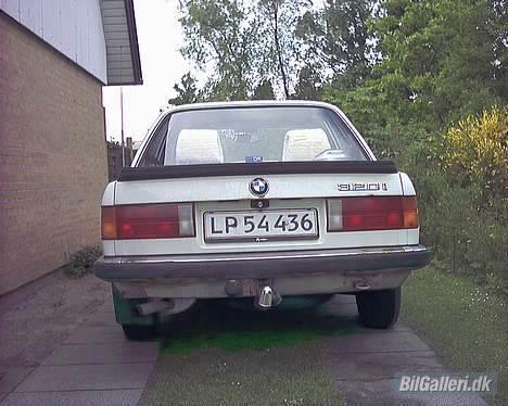 BMW 320i E30 (solgt) billede 4