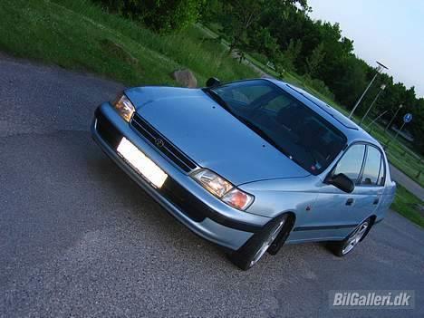 Toyota Carina e 2.0 sli billede 1