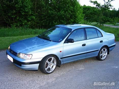 Toyota Carina e 2.0 sli billede 3