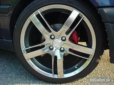 VW Golf 3 *SOLGT* - Dejlig chrom fælge.  billede 6