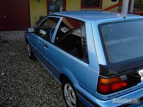 Nissan Sunny 1,6 SLX billede 3
