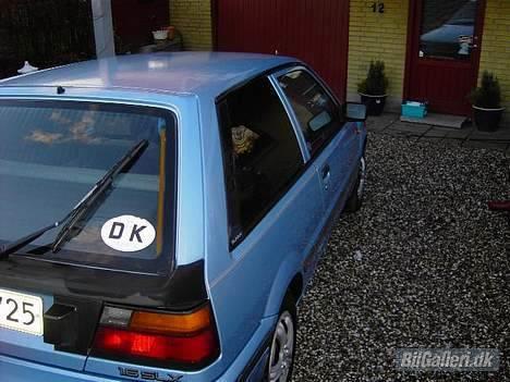 Nissan Sunny 1,6 SLX billede 4