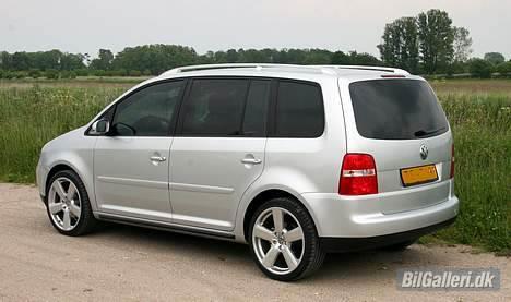 VW TOURAN 2.0 TDI -DSG-140HK billede 5