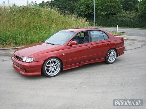 Toyota Carina E 2.0 Gli billede 1