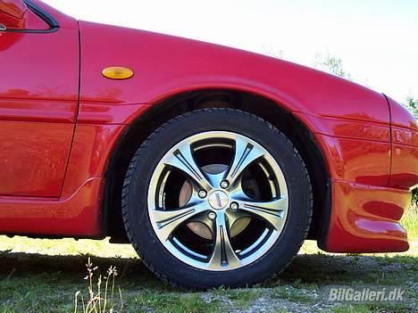 Nissan 100 Nx (solgt) billede 4