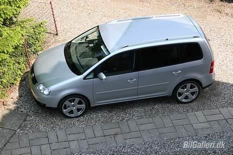 VW TOURAN 2.0 TDI -DSG-140HK billede 10