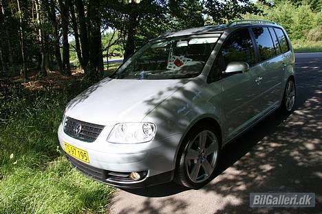 VW TOURAN 2.0 TDI -DSG-140HK billede 11