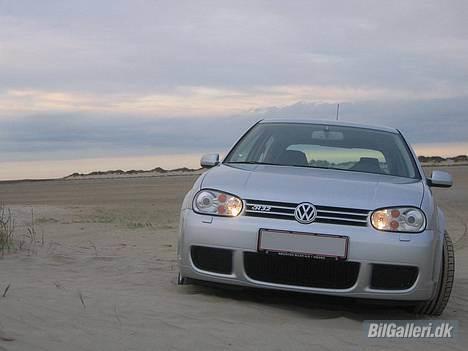 VW R32 V6 4-motion Solgt! billede 1