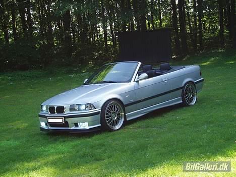 BMW 320 cabriolet *SOLGT* billede 9