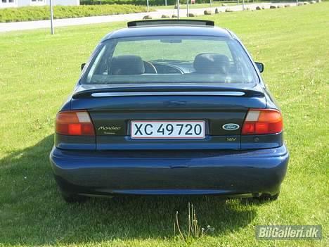 Ford Mondeo 2,0i 16v - SOLGT billede 3