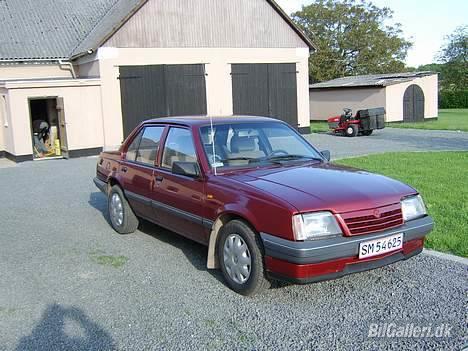 Opel Ascona billede 2