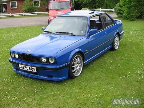 BMW E30 320i billede 7