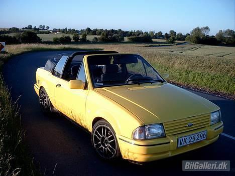 Ford Escort RS Turbo Cabriolet - Dejligt med en drop top bil i den danske natur. :-) billede 8