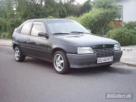 Opel Kadett e billede 1