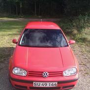 VW Golf 4