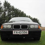 BMW e36 320i  SOLGT!!