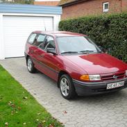 Opel Astra F