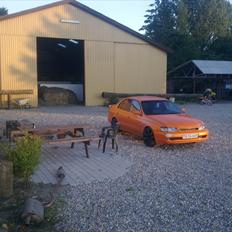 Toyota carina e solgt