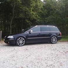 VW Passat 1,9 TDI Variant DK solgt