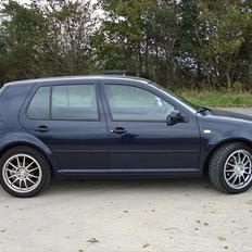 VW Golf 4 (SOLGT)