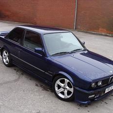 BMW E30 318i - 322i Turbo "Solgt"