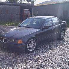BMW E36 320i [SOLGT]