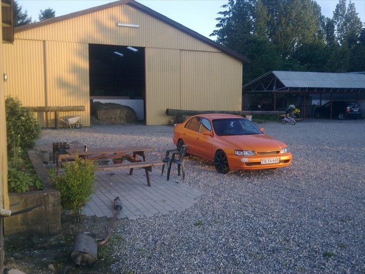 Toyota carina e solgt billede 1