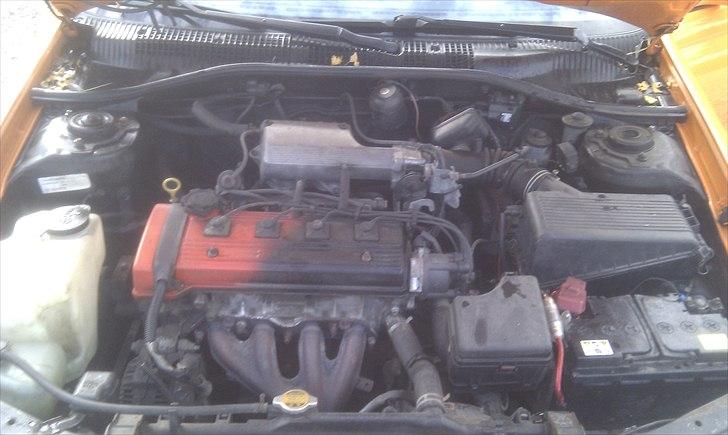 Toyota carina e solgt billede 6