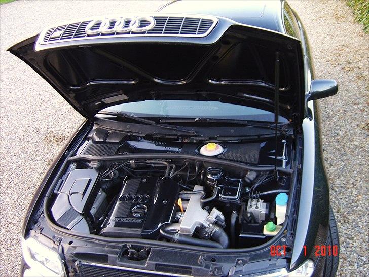 Audi A4 1,8TS QUATTRO SOLGT billede 17