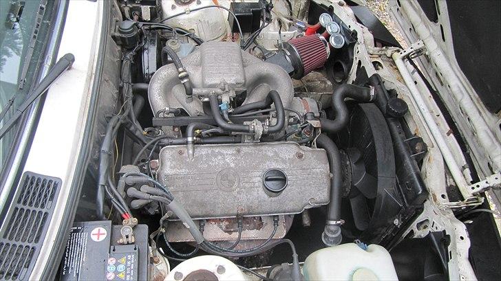 BMW 318i R.I.P. :'/ billede 9