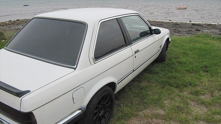 BMW 318i R.I.P. :'/ billede 12