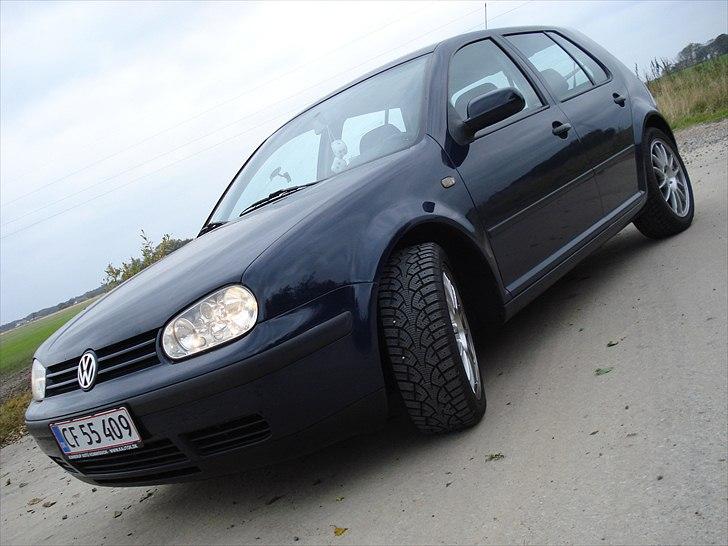 VW Golf 4 (SOLGT) billede 1