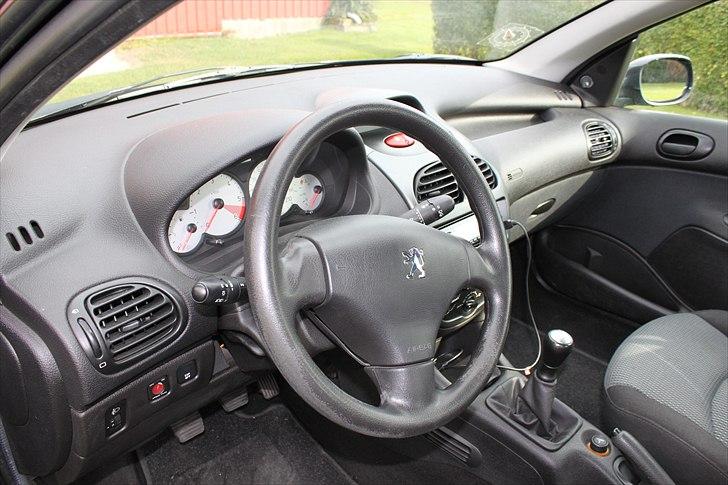 Peugeot 206 billede 10