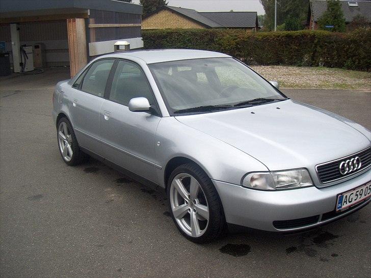 Audi A4 1,8 T billede 1