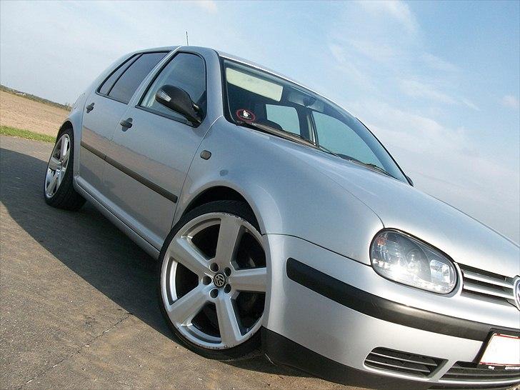 VW Golf IV SOLGT!! billede 2