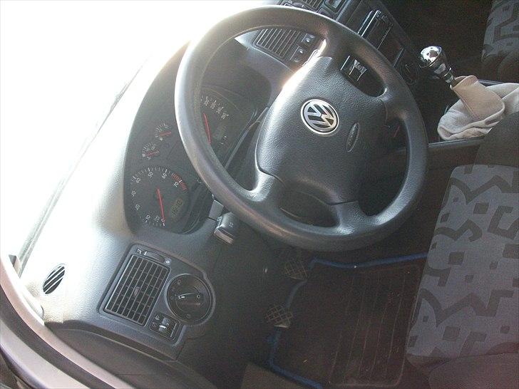 VW Golf IV SOLGT!! billede 16
