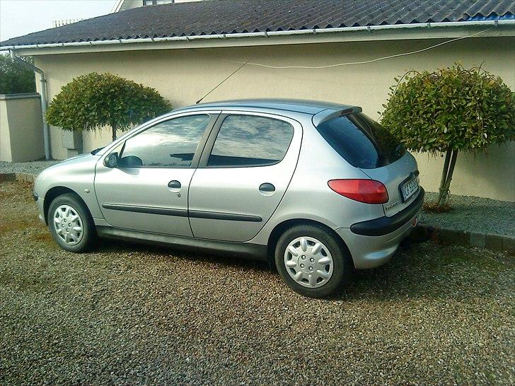 Peugeot 206 HDI  - super flot venstre side billede 1