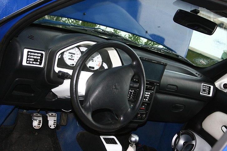 Peugeot 106 Rallye byttet væk billede 4